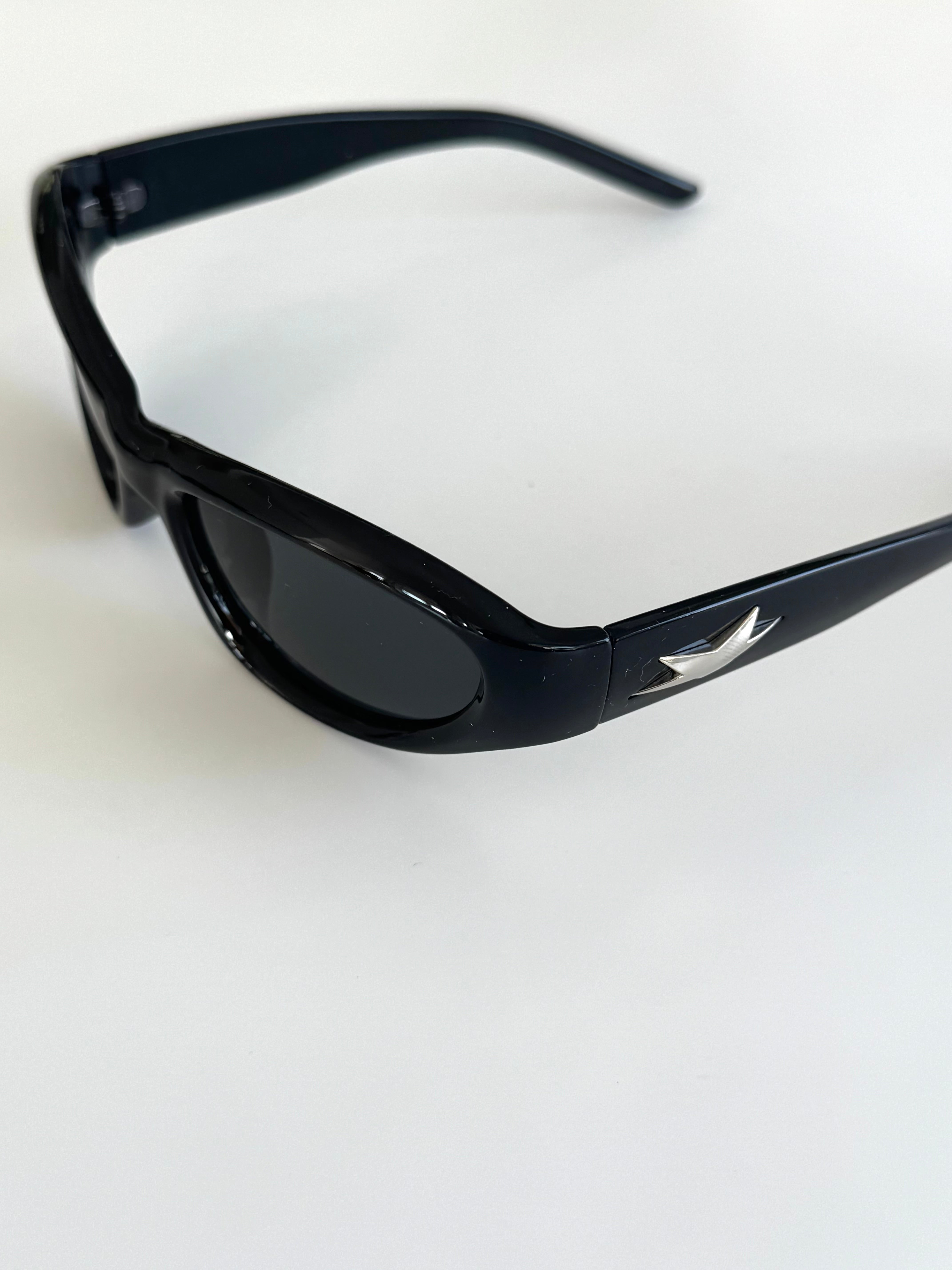 TIKRIT BLACK