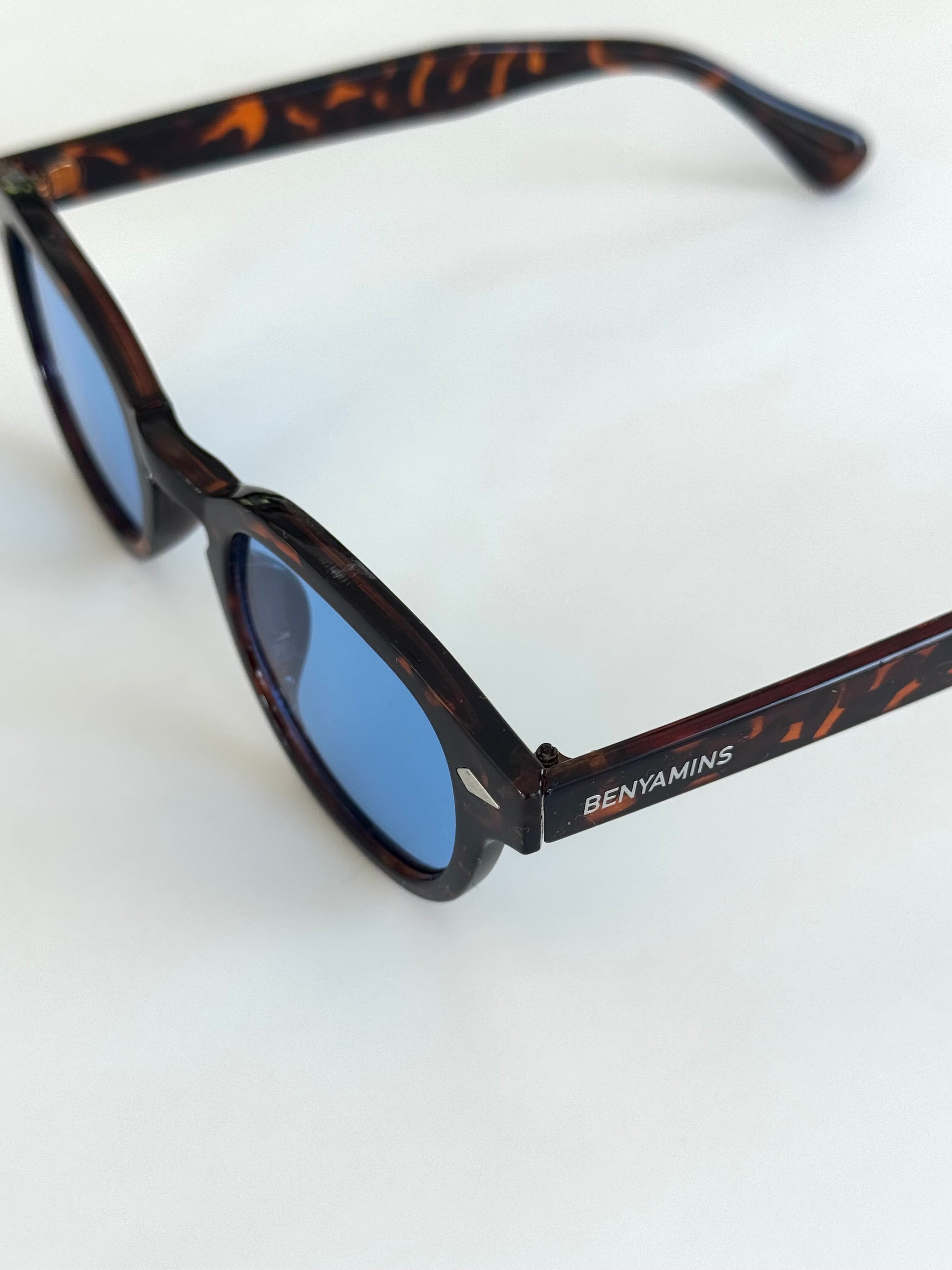 SHIRAZ BLUE/LEO