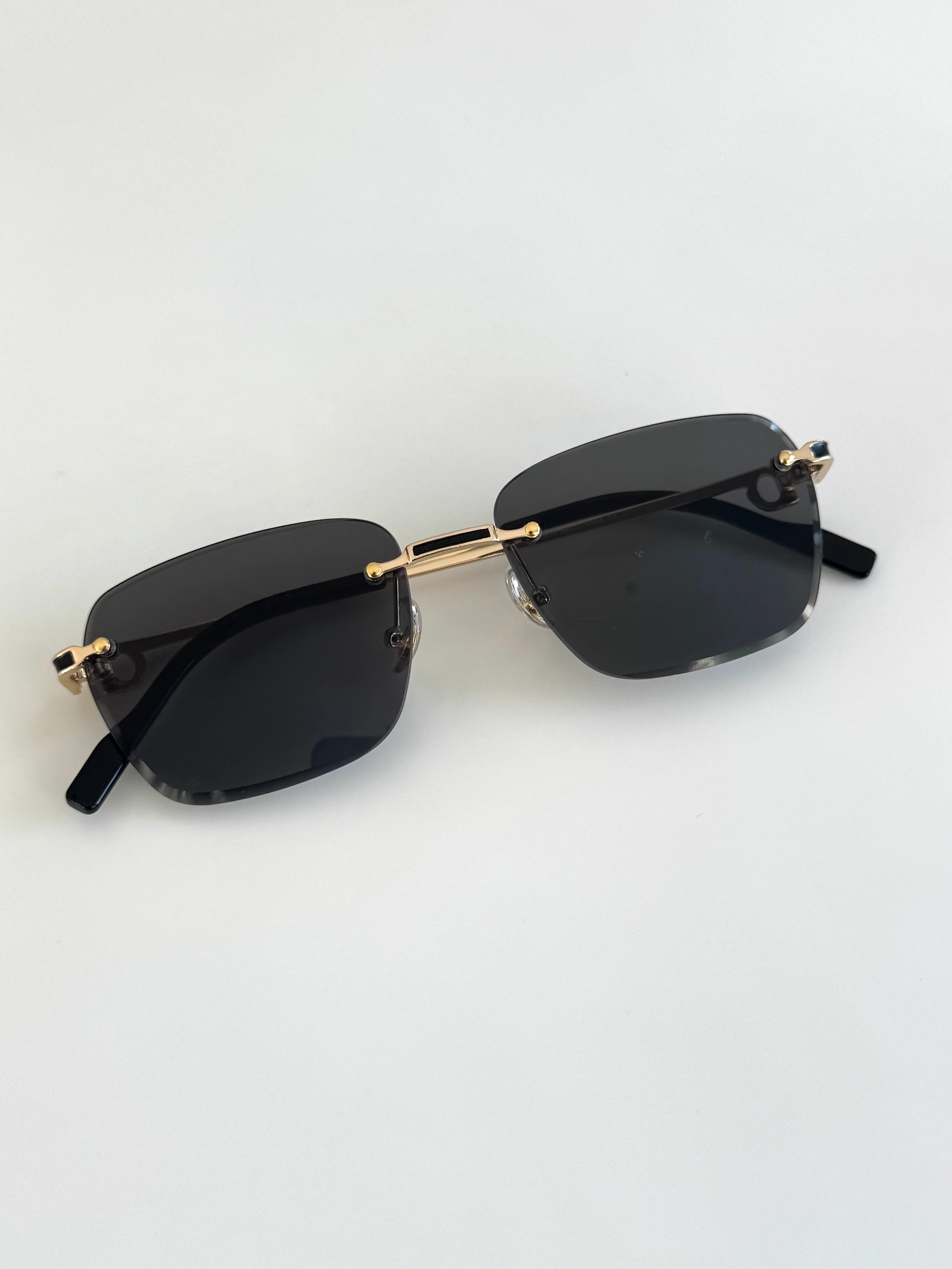 SIDON BLACK
